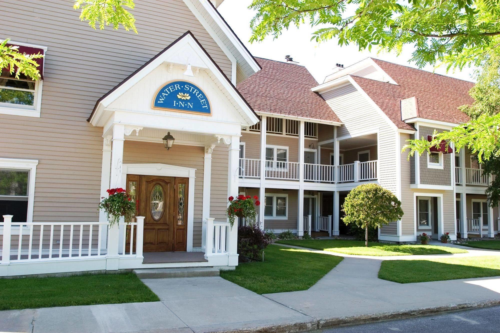 Water Street Inn Boyne City Exteriör bild